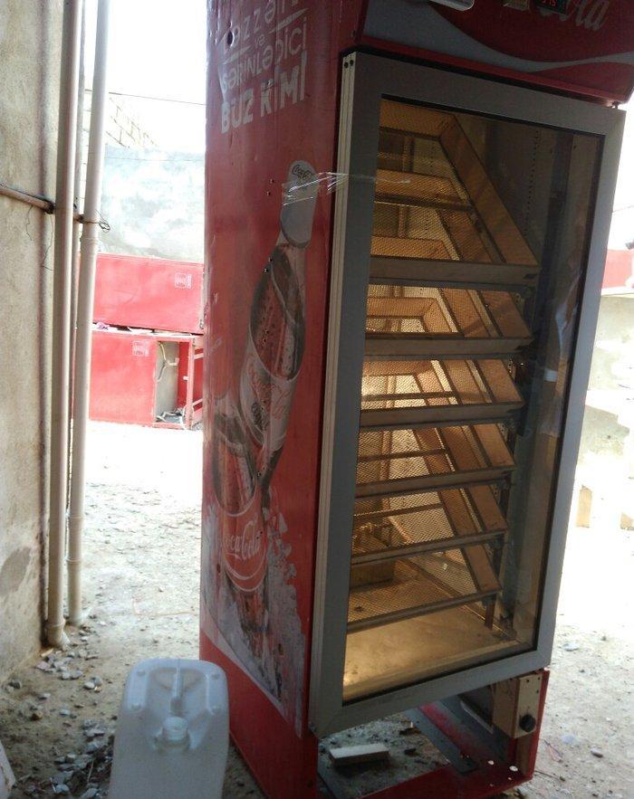 Her ölçüde İnkubator sifarisi qebul olunur. İnkubatorlar vitrin xalade