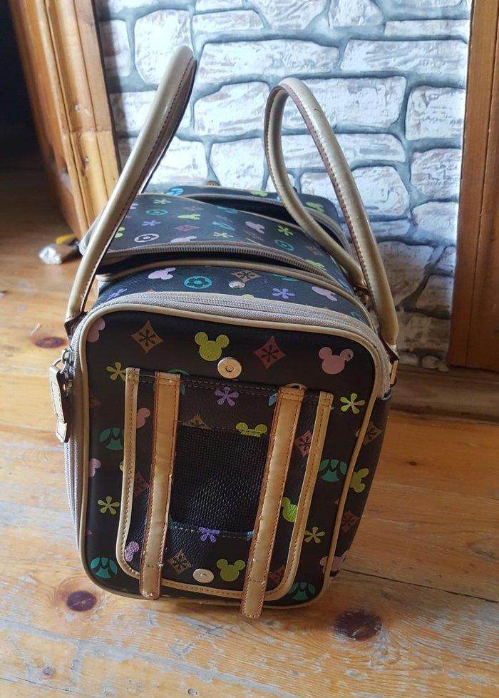 it piwik ucun sumka iki terefinde setka gozu var hava almag