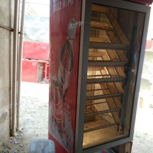 Her ölçüde İnkubator sifarisi qebul olunur. İnkubatorlar vitrin xalade