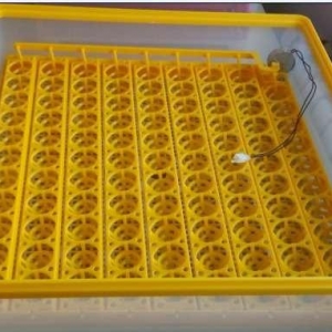 196 yumurtaliq inkubator, zavod istehsalidi, elde duzelme deyil, tam