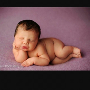 Daye isi axtariram oz evimde ve ya evede gederem ancaq usaga baxdgm sa