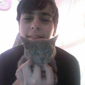 Rusakaya qalubaya paroda adlanan boz piwik satiram cox sakit ve mehrib