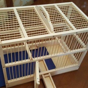 Qefes. Kanarya ucun daha uygundur (olculeri : uzunlugu-45sm, eni-25 sm