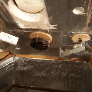 Inkubator 170 yumurta tutur yaxsi cixis verir mexanikdi amma