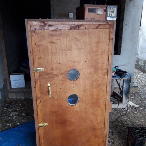 isdenilen yumurta sayina gore. tam avtomatik inkubatorlar yigilir.