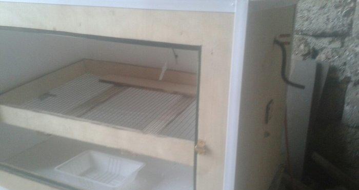 inqibator satılır 150 yumurta tutur qiyməti 135 azn yumurtaların cev