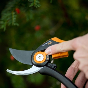 Fiskars Smartfit Budama Makası