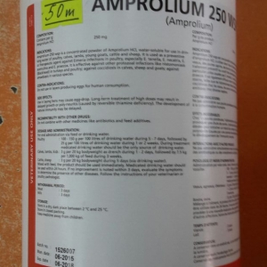 Amprolium-antibiotik quşlar üçün